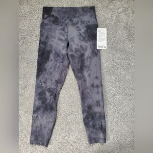 Sz 8 Lululemon Aligns 25"